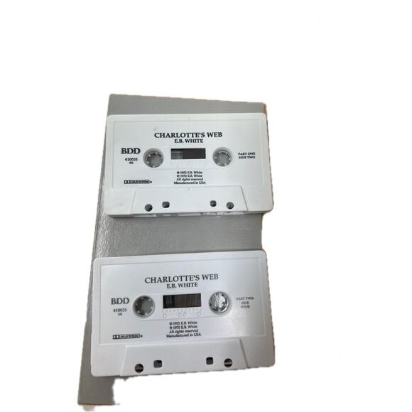 VIntage Charlottes Web Book on Cassette - Picture 2 of 3